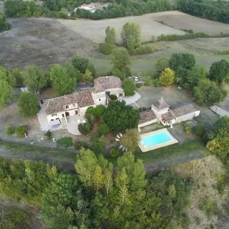 Gite insolite 4 personnes près de Cahors Casa vacanze Montdoumerc