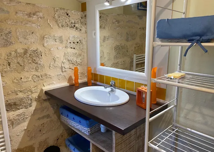 Gite 4 Personnes Avec Piscine * Montdoumerc